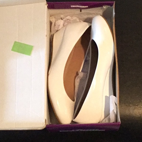 White Patent, Low Heel Round Toe Wedge Pump - Picture 6 of 6